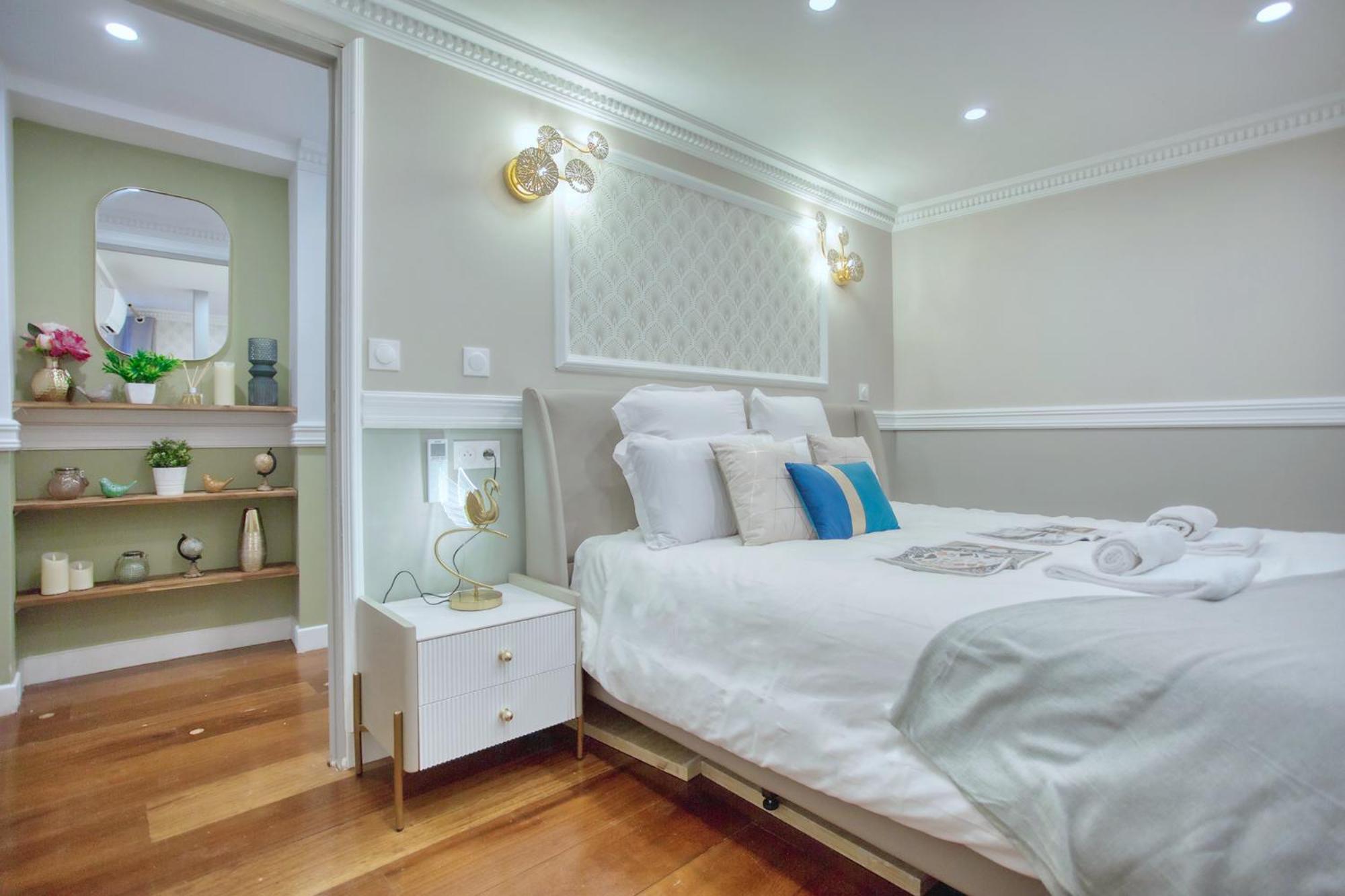 Elegant Triplex In Paris - Ideal For 10 - Aircon Luaran gambar