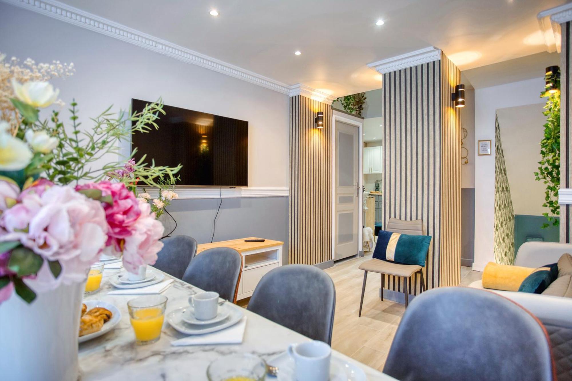 Elegant Triplex In Paris - Ideal For 10 - Aircon Luaran gambar