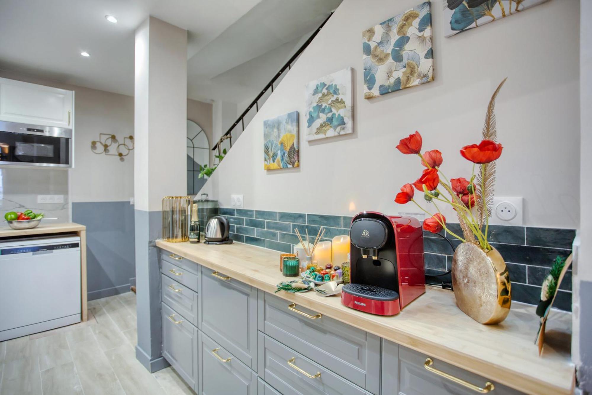 Elegant Triplex In Paris - Ideal For 10 - Aircon Luaran gambar